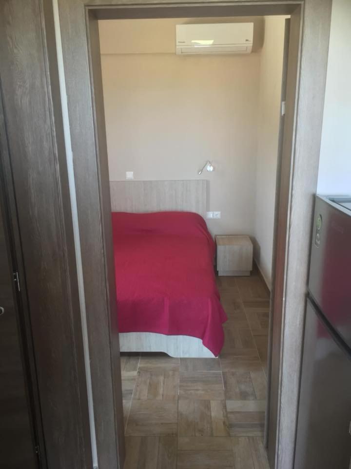 Thealos Rooms Vourvourou Eksteriør billede