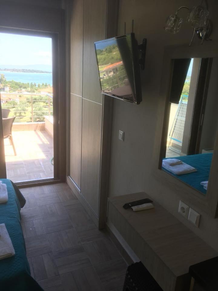 Thealos Rooms Vourvourou Eksteriør billede